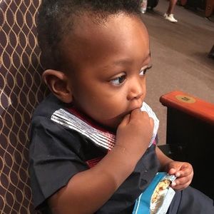 Meet your Posher, Ola